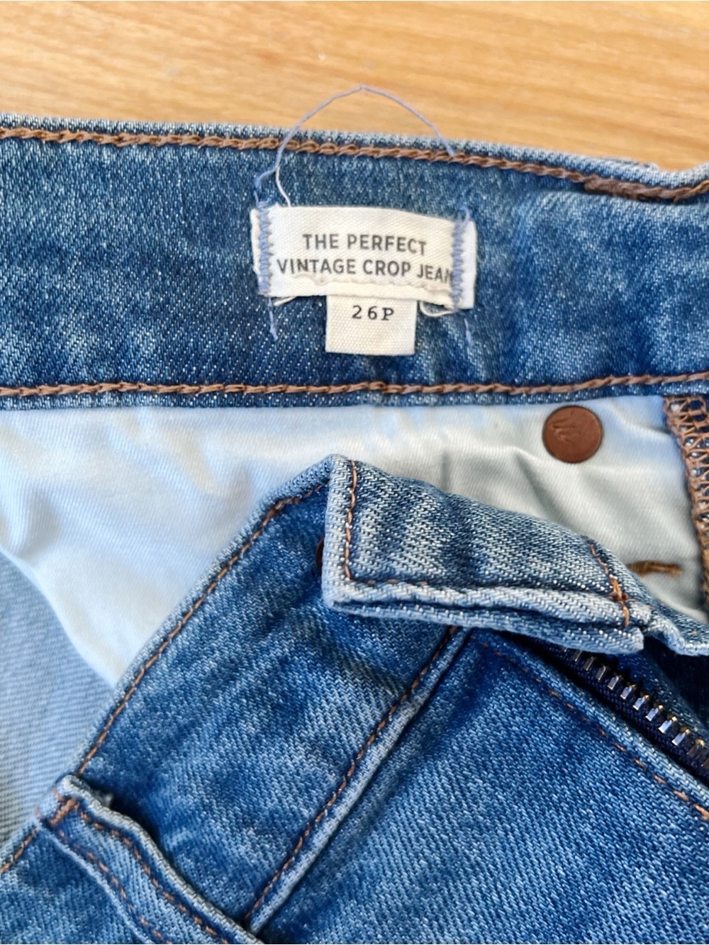 Madewell The Perfect Vintage Cropped Jean - 26P - Picture 2 of 3